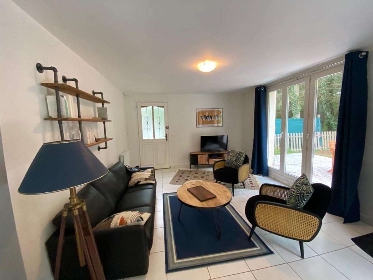 Maison Dans Parc Prive, Sports Et Loisirs Proche Golf Du Coudray Montceaux Le Coudray-Montceaux Luaran gambar